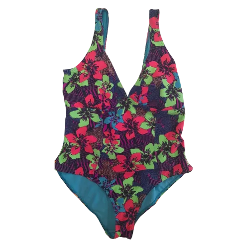 TYR Durafast Ohana V Neck 42